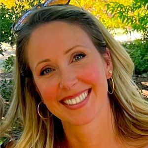 Meet your Posher, Nicolle